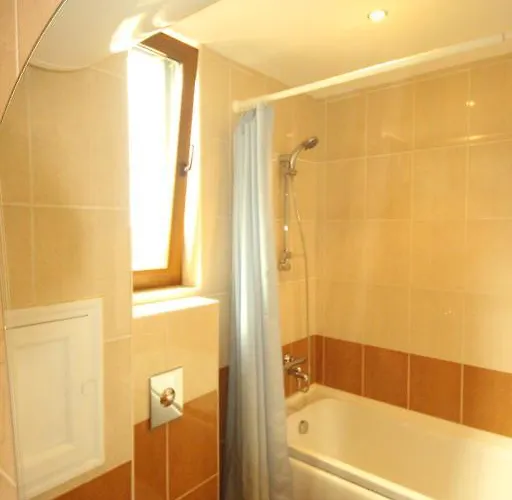 Apartament Menada Midia