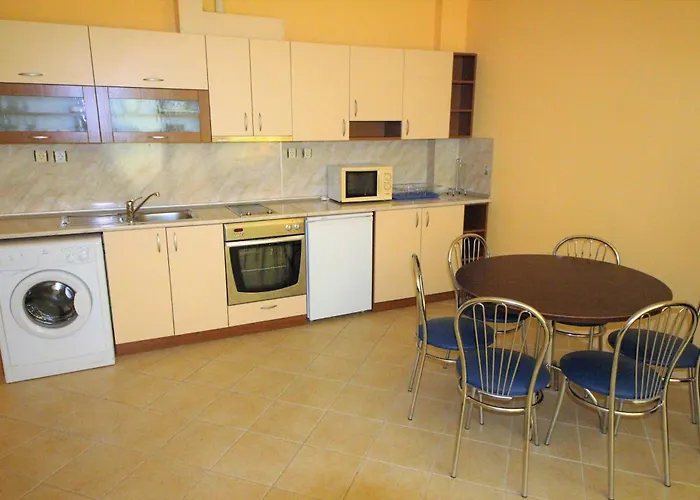Menada Midia Apartament *