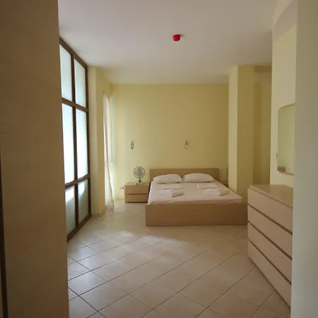 Menada Midia * Slantschew brjag