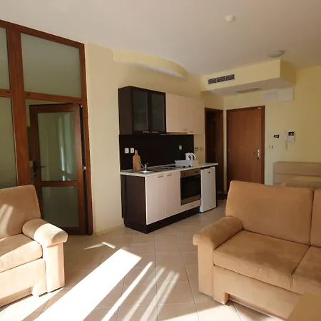 Apartment Menada Midia Slantschew brjag