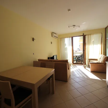 Appartement Menada Midia
