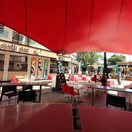 Menada Midia Slantschew brjag